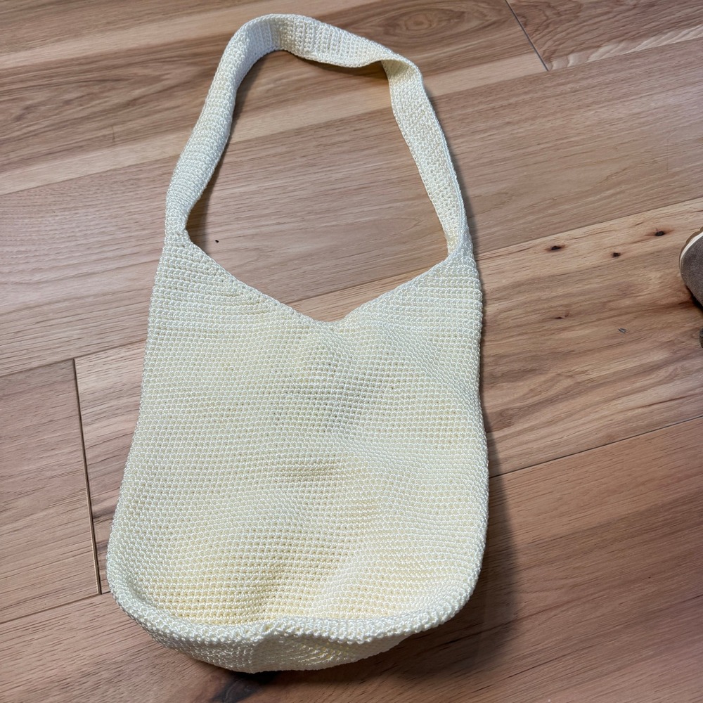 The SAK Bucket Bag  Cream Crochet Knit Boho Shoulder Bag Preppy y2k